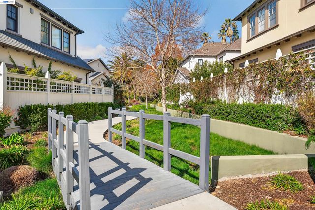 43147 Calle Sagrada, Fremont, CA 94539