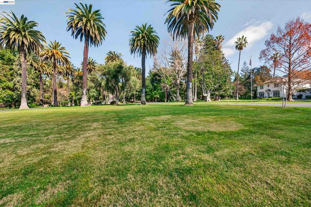 43147 Calle Sagrada, Fremont, CA 94539