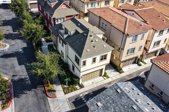 43147 Calle Sagrada, Fremont, CA 94539