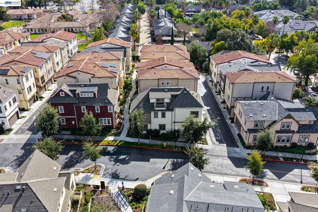 43147 Calle Sagrada, Fremont, CA 94539