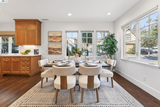 43147 Calle Sagrada, Fremont, CA 94539