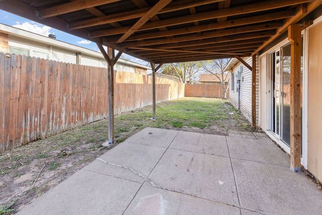 4808 Ashlock Drive, The Colony, TX 75056