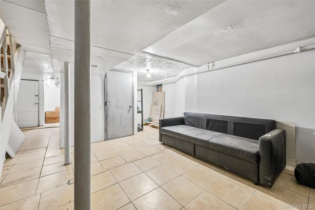 9517 125th Street, Richmond Hill S., NY 11419