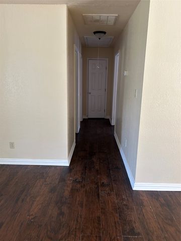214 County Road 4870, Newark, TX 76071