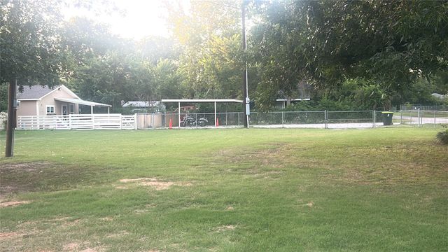 214 County Road 4870, Newark, TX 76071