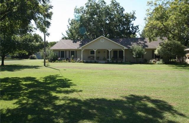 214 County Road 4870, Newark, TX 76071