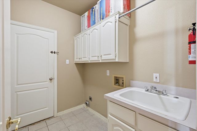 103 Woodland Drive, Highland Village, TX 75077