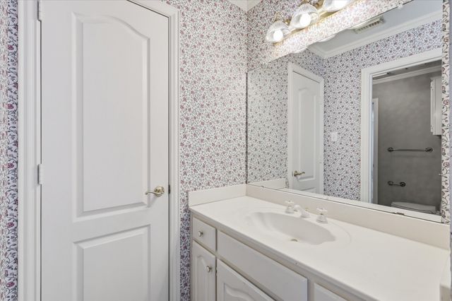 103 Woodland Drive, Highland Village, TX 75077
