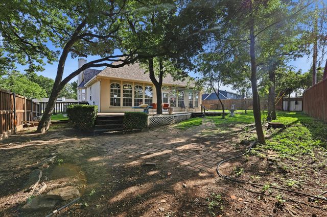 103 Woodland Drive, Highland Village, TX 75077