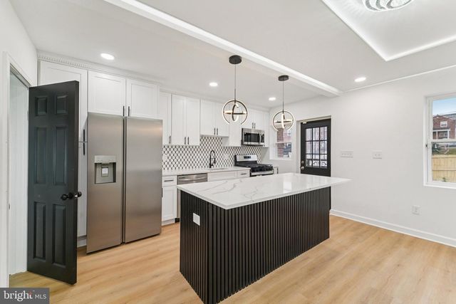 923 NORTH HILL RD, Baltimore, MD 21218