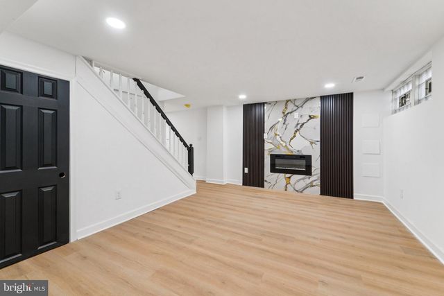 923 NORTH HILL RD, Baltimore, MD 21218