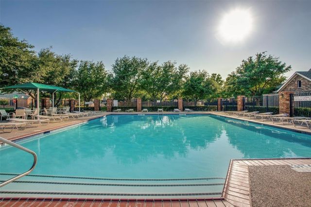 5912 White Pine Drive, Mckinney, TX 75070