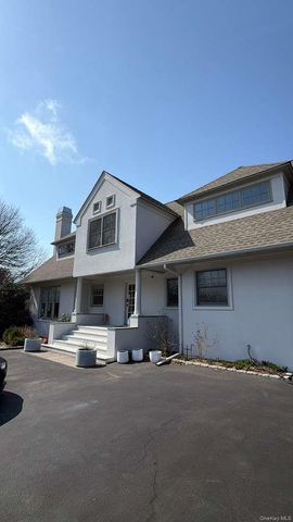 582 Hayground Road, Wainscott, NY 11976