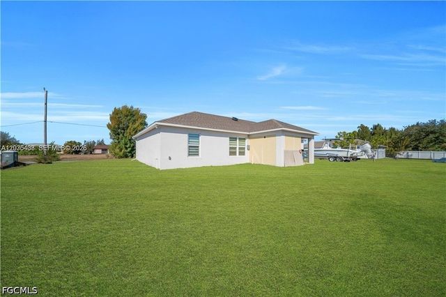 1105 NW 24th PL, Cape Coral, FL 33993