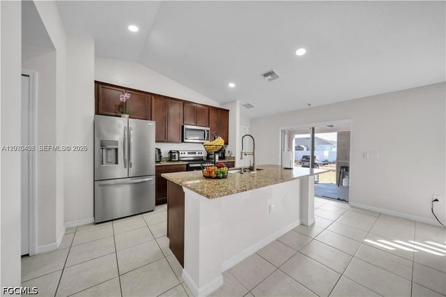 1105 NW 24th PL, Cape Coral, FL 33993