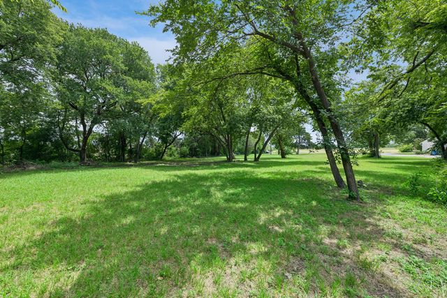 286 W Forest Grove Road, Lucas, TX 75002