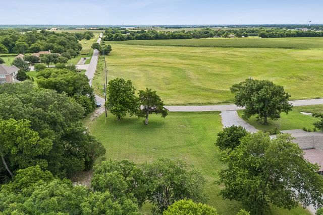 286 W Forest Grove Road, Lucas, TX 75002