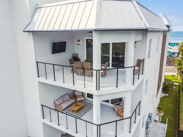 19505 GULF BOULEVARD 404, Indian Shores, FL 33785