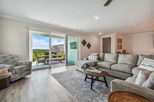 19505 GULF BOULEVARD 404, Indian Shores, FL 33785