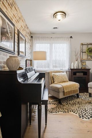 3049 Topaz Drive, Hobart, IN 46342