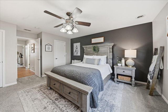 3049 Topaz Drive, Hobart, IN 46342