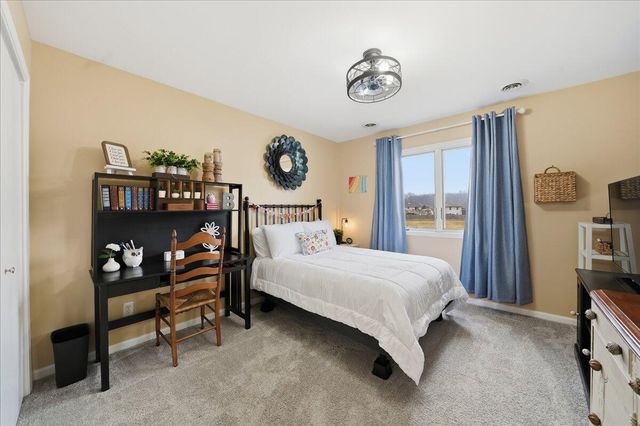 3049 Topaz Drive, Hobart, IN 46342