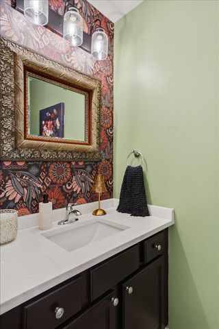 3049 Topaz Drive, Hobart, IN 46342