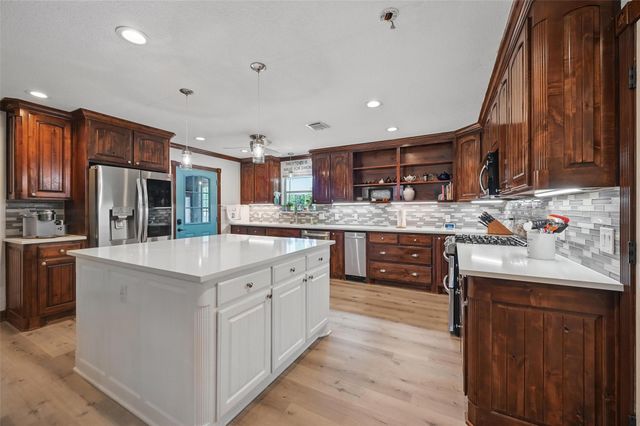 2800 E FM 4, Cleburne, TX 76031