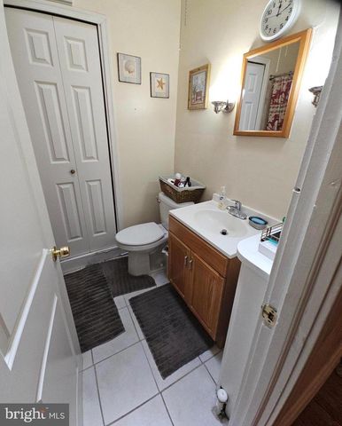 6204 GARDENIA ST, Philadelphia, PA 19144