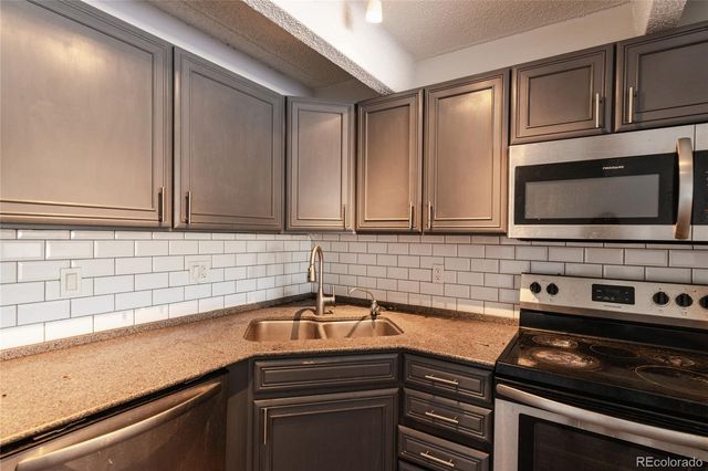 8060 E Girard Avenue 520, Denver, CO 80231