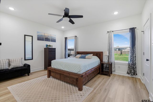 12608 CR 499, Lindale, TX 75771