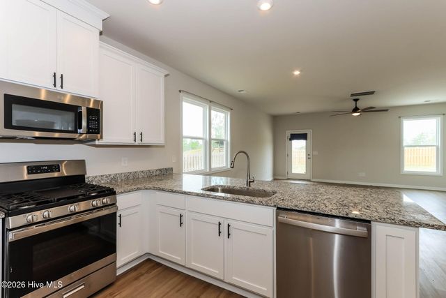 426 Midland Pines Drive, Graniteville, SC 29829