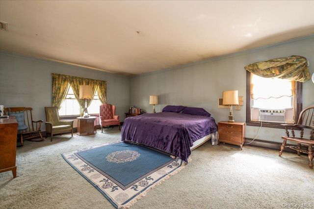 497 Tulip Avenue, Floral Park, NY 11001