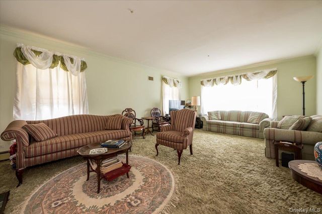 497 Tulip Avenue, Floral Park, NY 11001