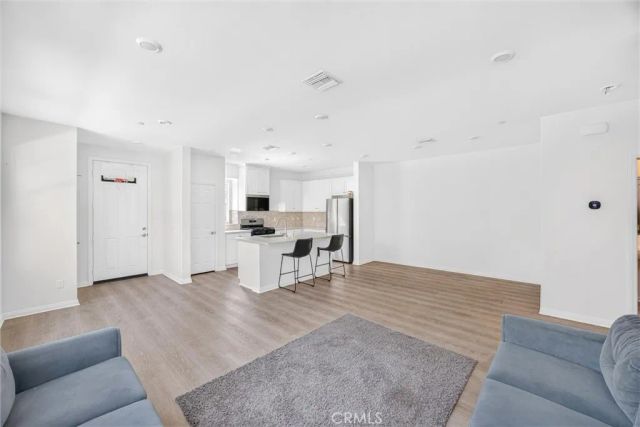 4215 E Carmel Privado, Ontario, CA 91761