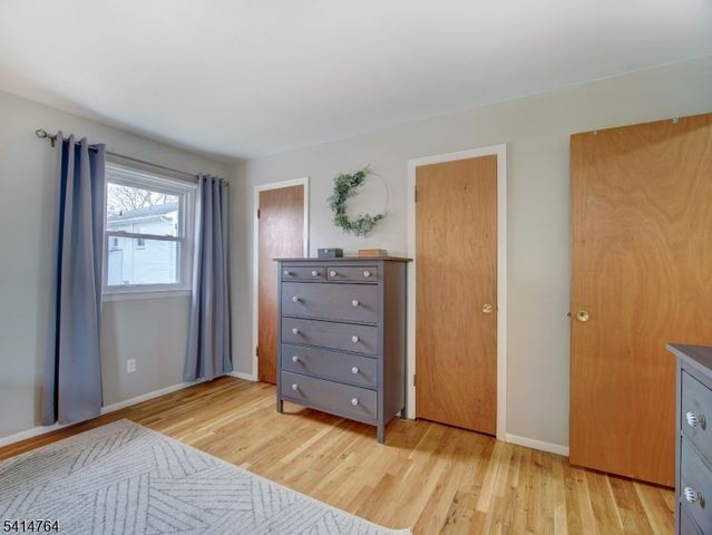 68 Arthur Ter, Kenilworth Boro, NJ 07033