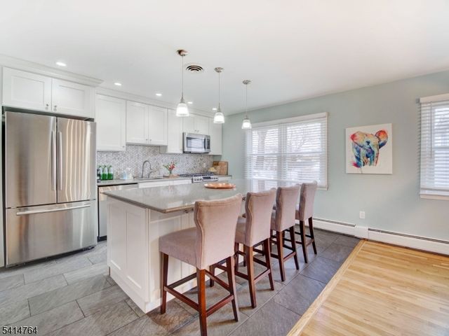 68 Arthur Ter, Kenilworth Boro, NJ 07033