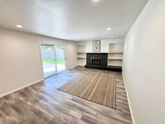 8008 Gina DRIVE, Mount Pleasant, WI 53406