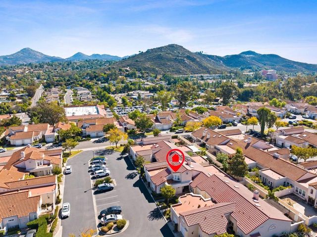 15913 Avenida Villaha 42, San Diego, CA 92128