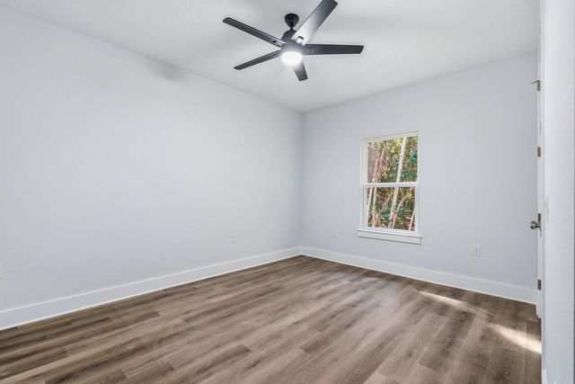 6621 Bluefish Road, Navarre, FL 32566
