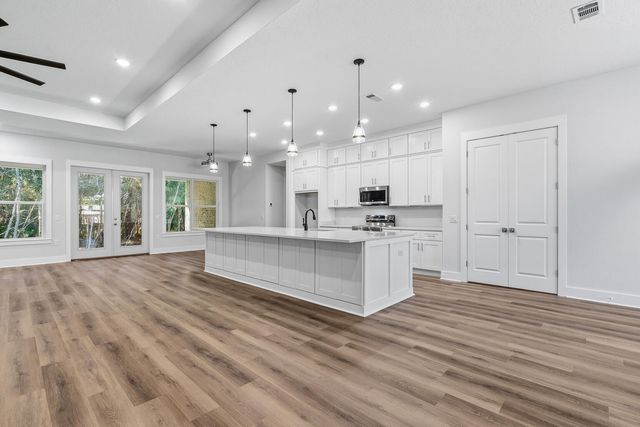 6621 Bluefish Road, Navarre, FL 32566