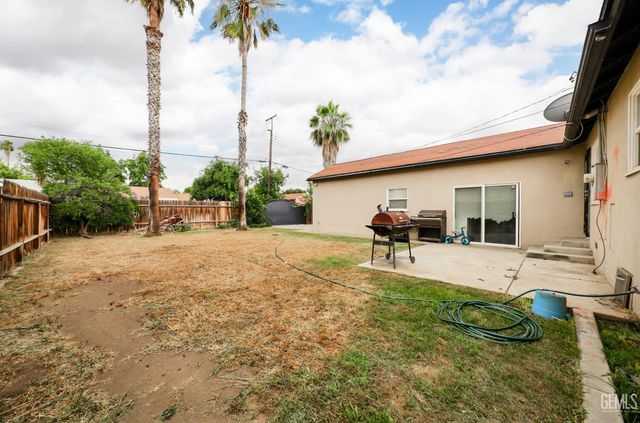 312 Western Drive, Bakersfield, CA 93309