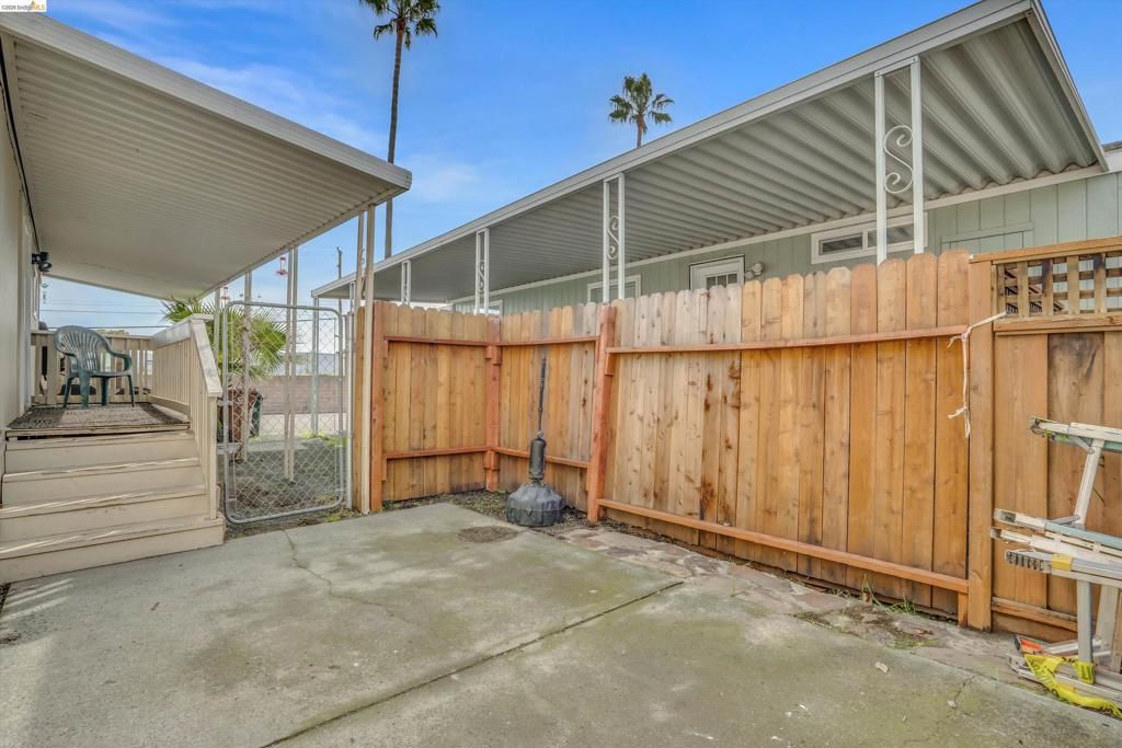 Image 16 of property listing at 180 180 Algiers Circle, Pacheco, CA 94553