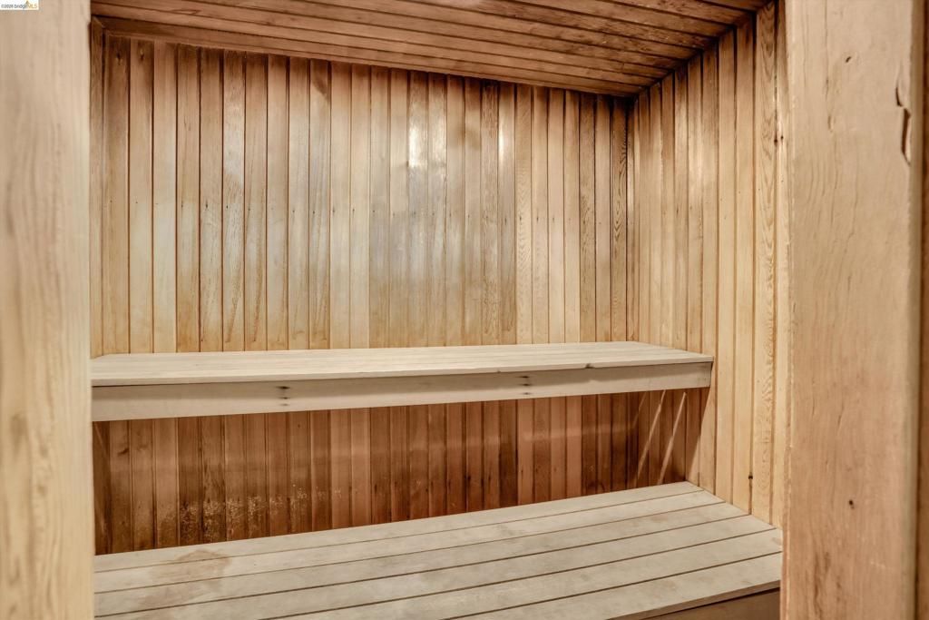 Image 20 of property listing at 180 180 Algiers Circle, Pacheco, CA 94553