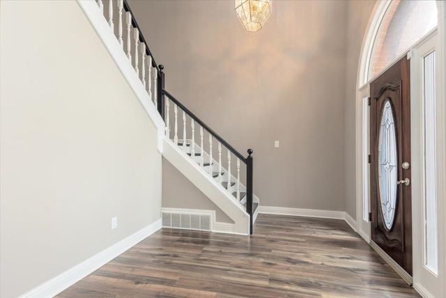 1376 HUNTERS MILL TRL, Collierville, TN 38017