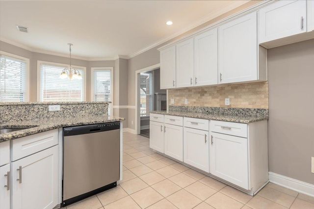 1376 HUNTERS MILL TRL, Collierville, TN 38017