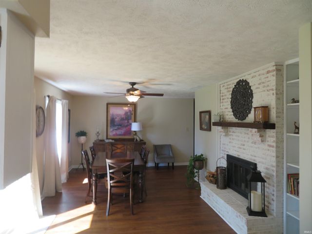 3213 Aspen Drive, Evansville, IN 47711