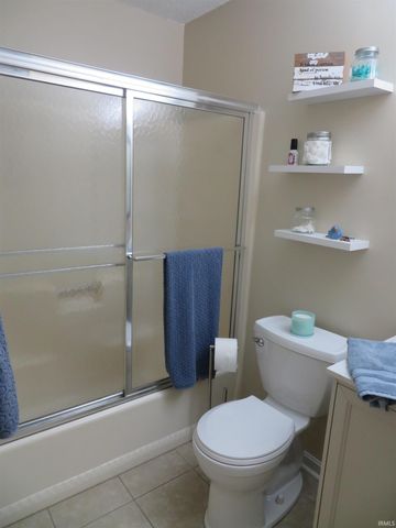 3213 Aspen Drive, Evansville, IN 47711