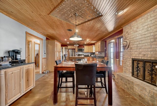 4413 Tanforan Ave, Midland, TX 79707