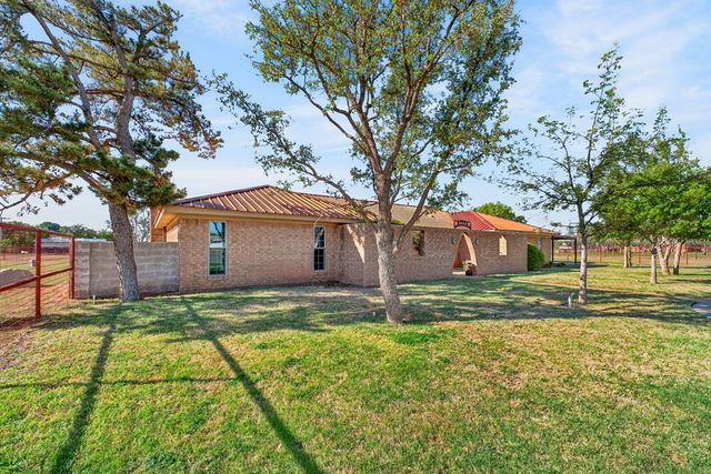 4413 Tanforan Ave, Midland, TX 79707